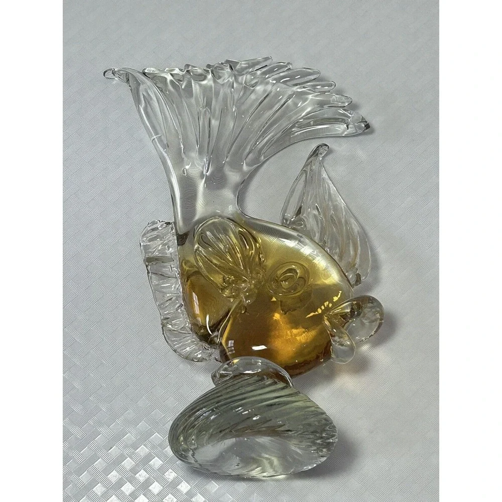 VINTAGE‎ ART GLASS GOLD & WHITE FISH FIGURE/STATUE- 8 1/4”